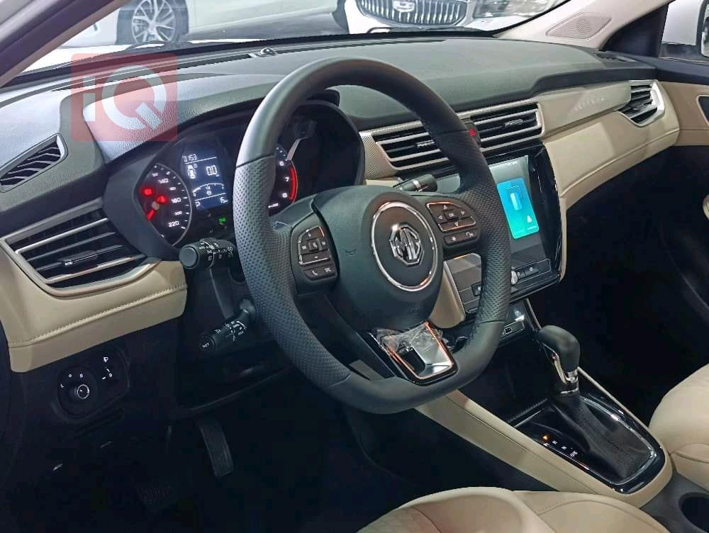 MG 5